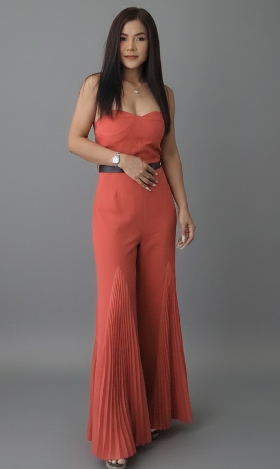 จั้มสูท